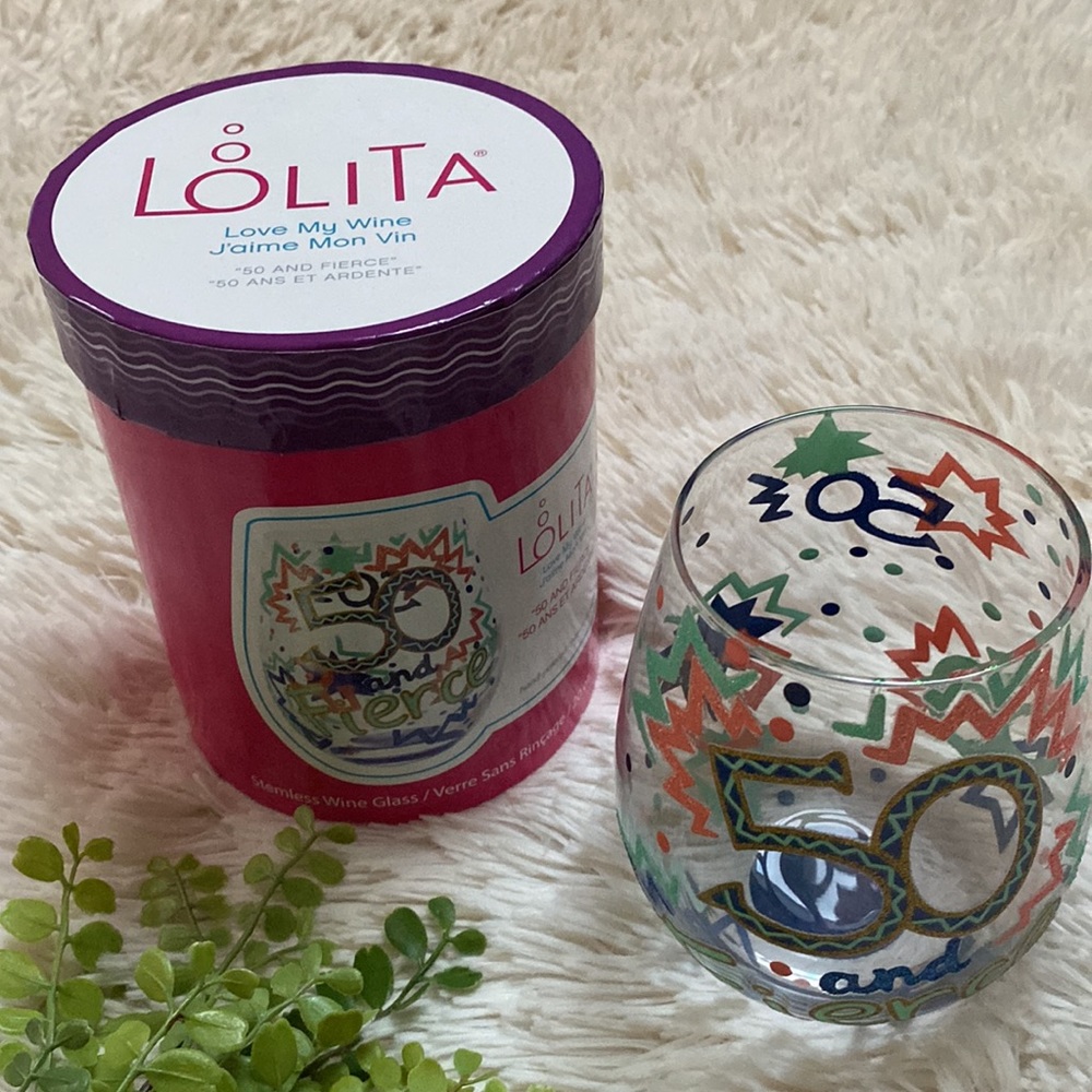 Enesco Lolita “50 & Fierce” Stemless Hand Painted Wine Glass 💗